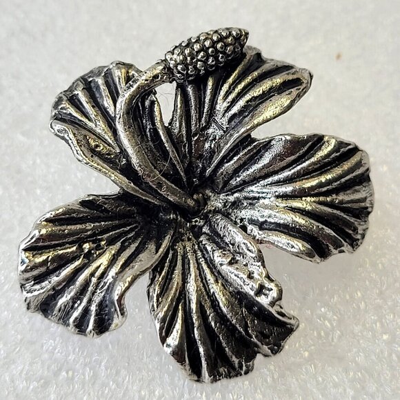 Antique Rhodium Hibiscus Brooch Medium Size Pin - Picture 2 of 6